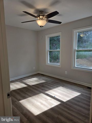 327 WOODPECKER WAY, Linden, VA 22642