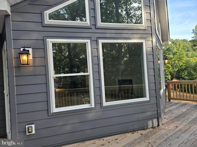327 WOODPECKER WAY, Linden, VA 22642