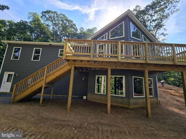 327 WOODPECKER WAY, Linden, VA 22642