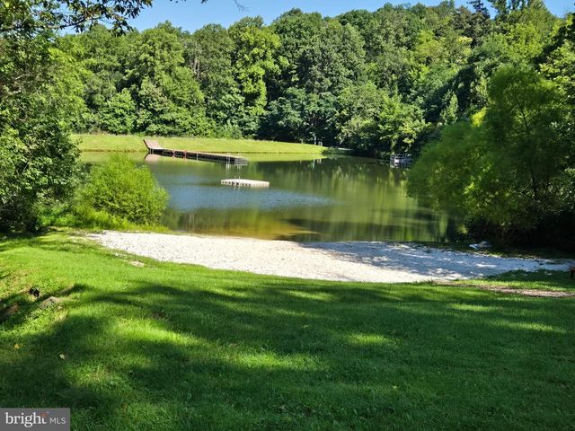 327 WOODPECKER WAY, Linden, VA 22642