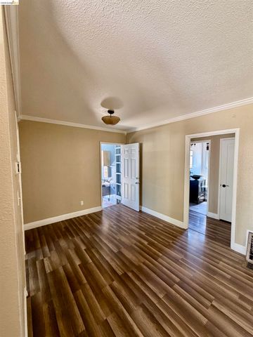 129 Foster St, Vallejo, CA 94591