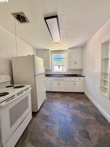 129 Foster St, Vallejo, CA 94591