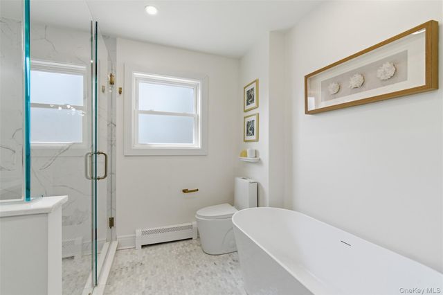 12 King Avenue, Melville, NY 11747