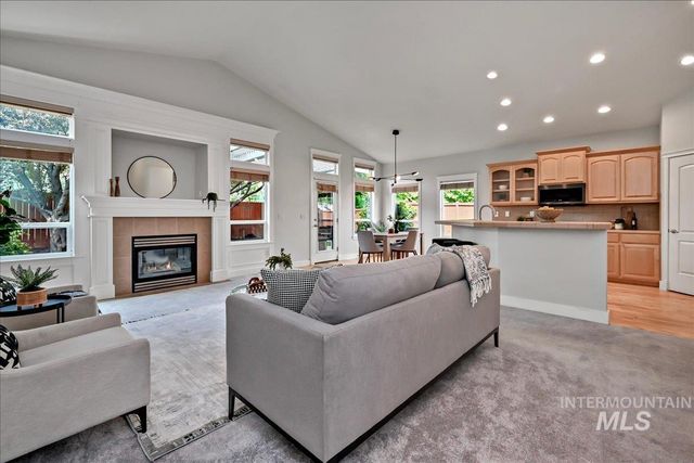 11323 W Hazelwood Dr, Boise, ID 83709