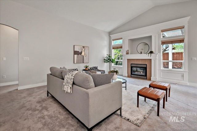 11323 W Hazelwood Dr, Boise, ID 83709