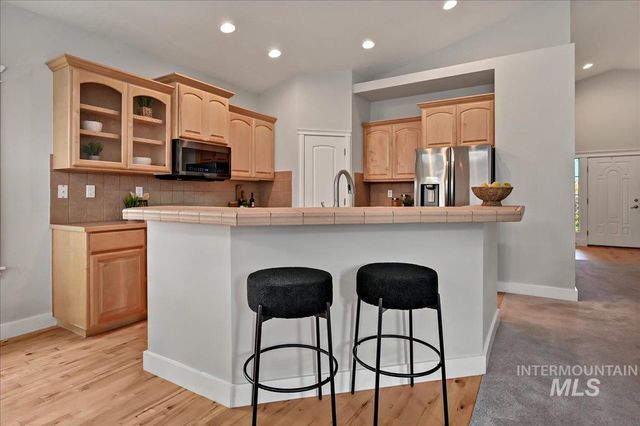 11323 W Hazelwood Dr, Boise, ID 83709