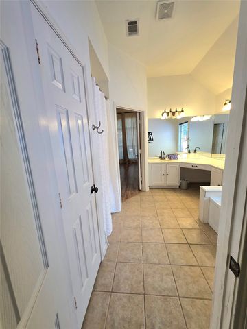 207 Julian Drive, Rockwall, TX 75087