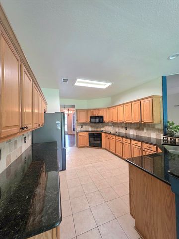207 Julian Drive, Rockwall, TX 75087