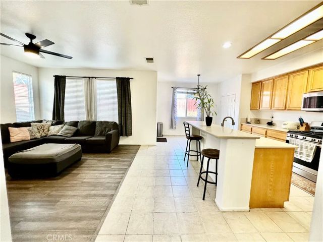 36676 Lynwood Ave, Murrieta, CA 92563