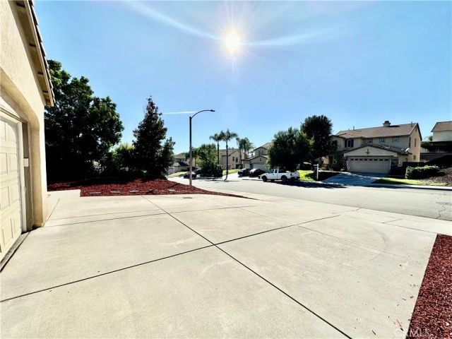 36676 Lynwood Ave, Murrieta, CA 92563