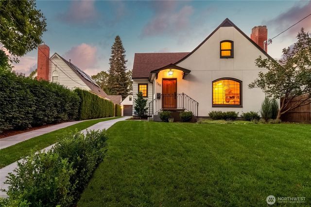 385 S 1st Avenue, Walla Walla, WA 99362