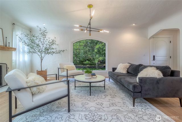 385 S 1st Avenue, Walla Walla, WA 99362