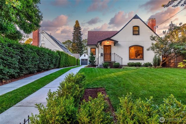 385 S 1st Avenue, Walla Walla, WA 99362