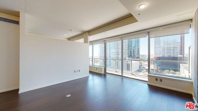 1155 S Grand Avenue 1108, Los Angeles, CA 90015
