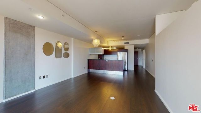 1155 S Grand Avenue 1108, Los Angeles, CA 90015
