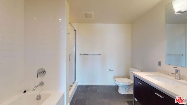 1155 S Grand Avenue 1108, Los Angeles, CA 90015