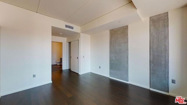 1155 S Grand Avenue 1108, Los Angeles, CA 90015