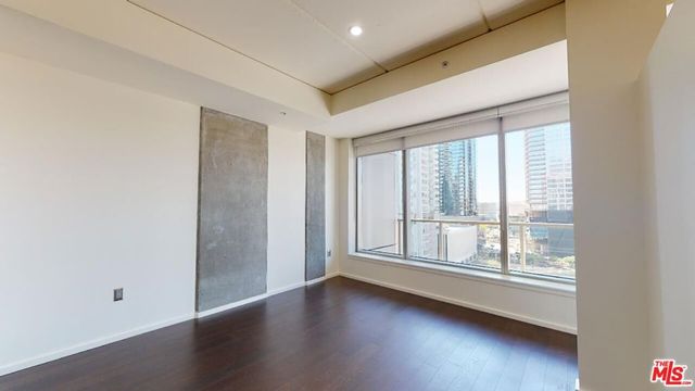 1155 S Grand Avenue 1108, Los Angeles, CA 90015
