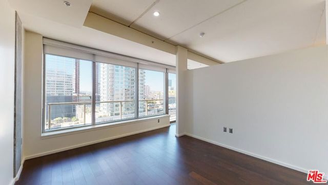1155 S Grand Avenue 1108, Los Angeles, CA 90015