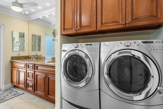 899 S Granada Drive, Boca Raton, FL 33432