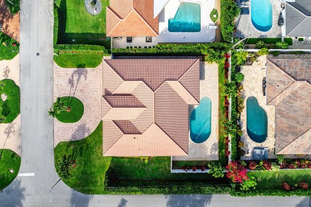 899 S Granada Drive, Boca Raton, FL 33432