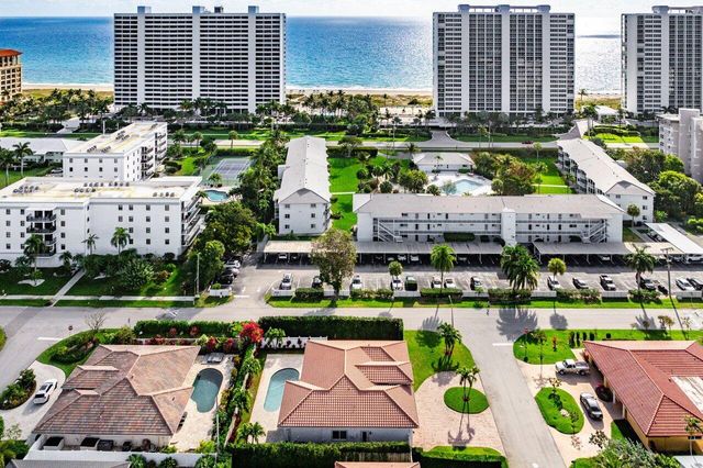 899 S Granada Drive, Boca Raton, FL 33432