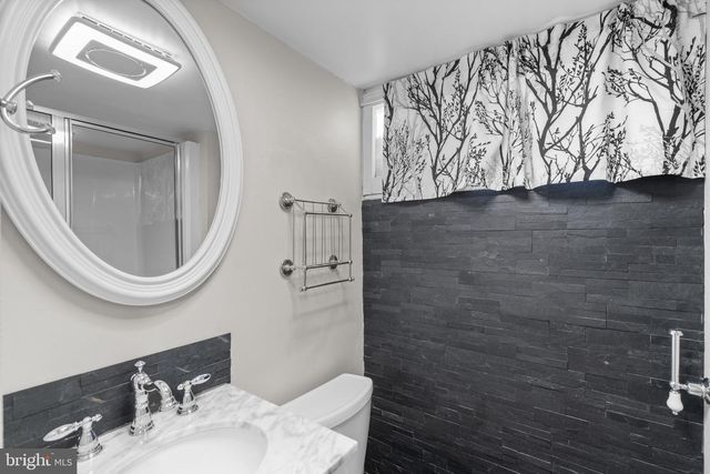 2818 MARSHALL ST, Falls Church, VA 22042