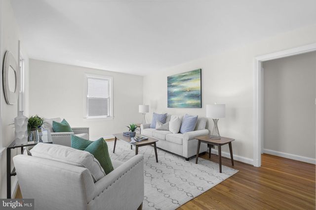 2818 MARSHALL ST, Falls Church, VA 22042