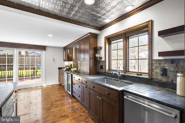 2818 MARSHALL ST, Falls Church, VA 22042