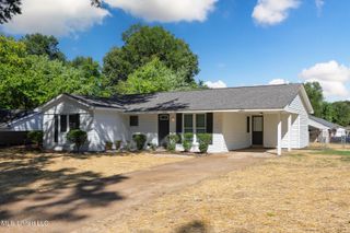 1860 Brookhaven Drive, Southaven, MS 38671