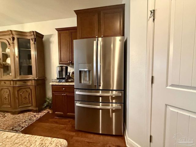 8775 Bradfield Dr, Pensacola, FL 32507