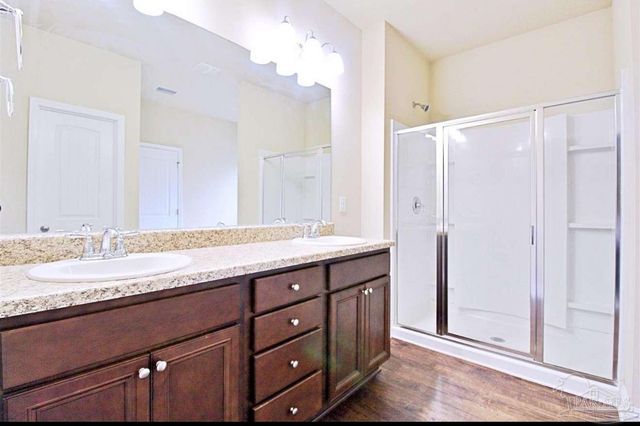 8775 Bradfield Dr, Pensacola, FL 32507