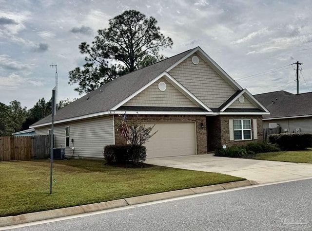 8775 Bradfield Dr, Pensacola, FL 32507