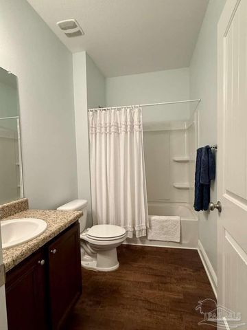 8775 Bradfield Dr, Pensacola, FL 32507