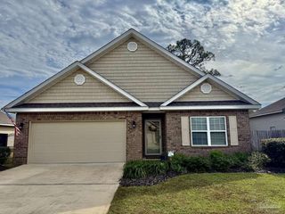 8775 Bradfield Dr, Pensacola, FL 32507