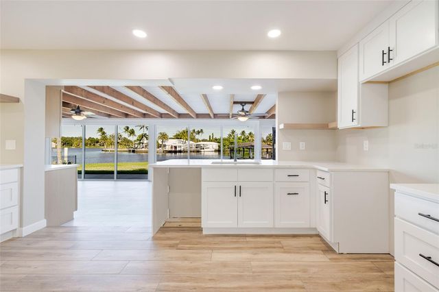 14502 RIVERSIDE DRIVE, Fort Myers, FL 33905