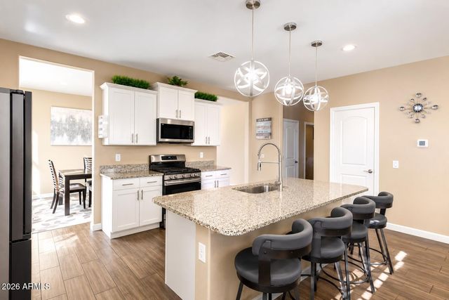 30213 W FAIRMOUNT Avenue, Buckeye, AZ 85396