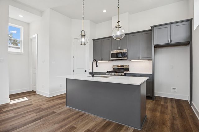 835F Elkhart Street, Houston, TX 77091