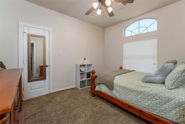 910 Cumberland Trail, Mansfield, TX 76063