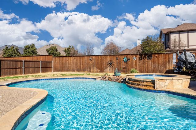 910 Cumberland Trail, Mansfield, TX 76063