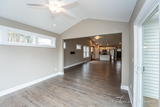 6180 Charleston Lane 46, Allendale Twp, MI 49401