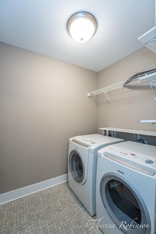 6180 Charleston Lane 46, Allendale Twp, MI 49401