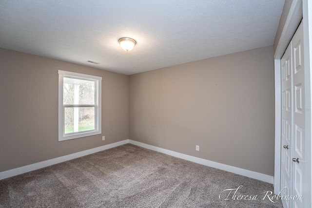 6180 Charleston Lane 46, Allendale Twp, MI 49401