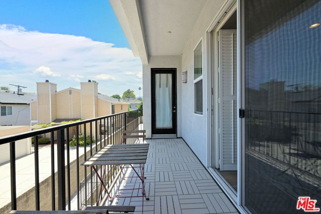 4820 Bellflower Avenue 206, North Hollywood (los Angeles), CA 91601