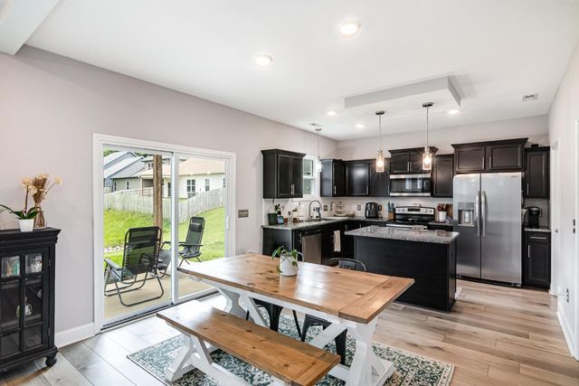 242 Stone Bluff Way, Clarksville, TN 37040