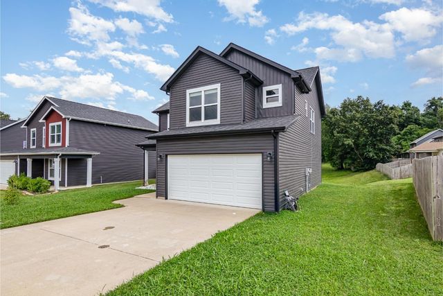 242 Stone Bluff Way, Clarksville, TN 37040