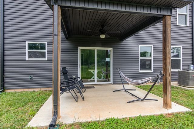242 Stone Bluff Way, Clarksville, TN 37040