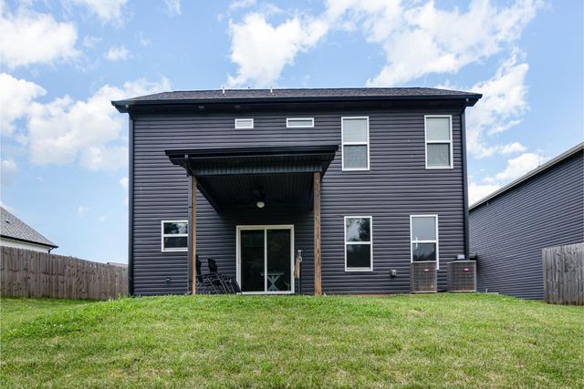 242 Stone Bluff Way, Clarksville, TN 37040