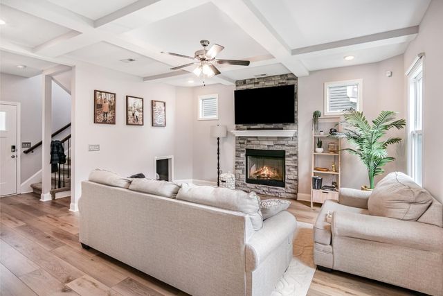 242 Stone Bluff Way, Clarksville, TN 37040