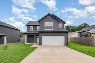 242 Stone Bluff Way, Clarksville, TN 37040